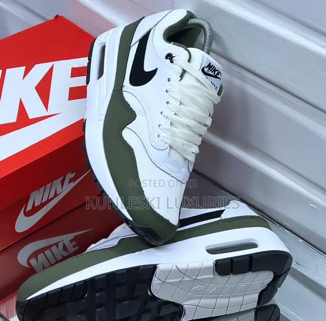 Original Nike Air Max 1 Medium Olive Sneakers