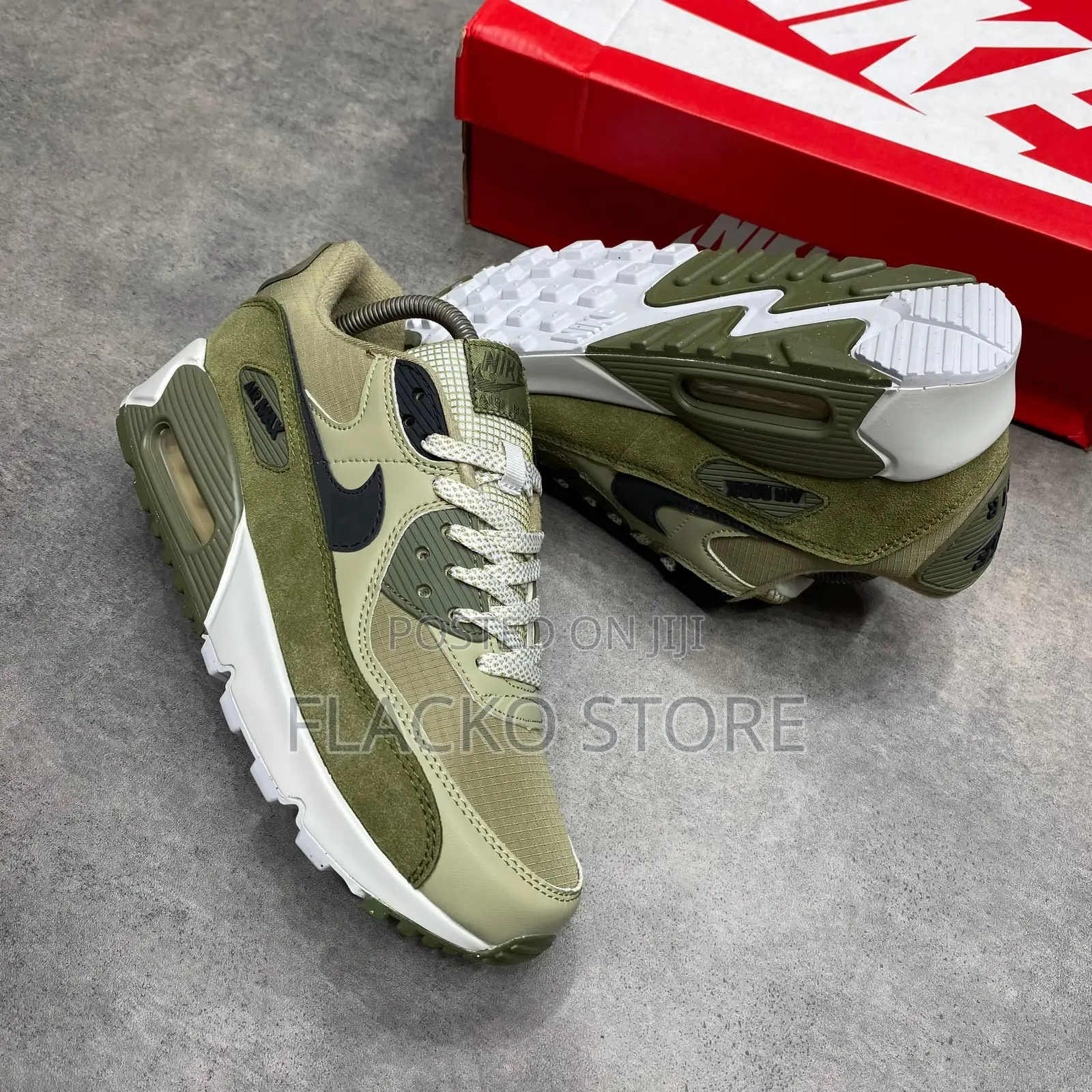 Original Nike Air Max 90 Medium Olive Sneakers