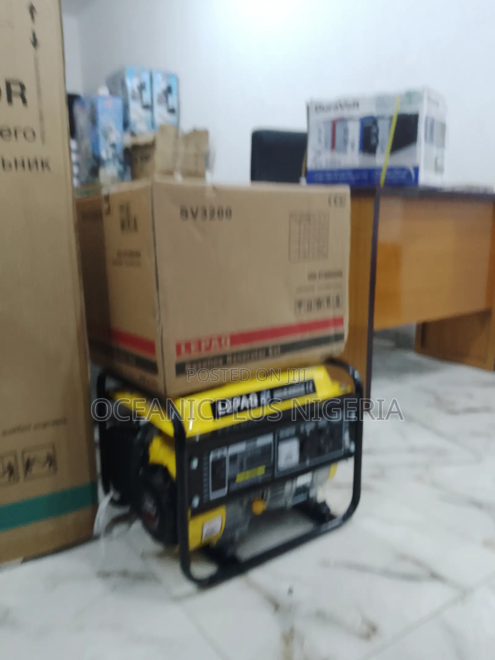 New-in 1.5kva Elepaq Generator