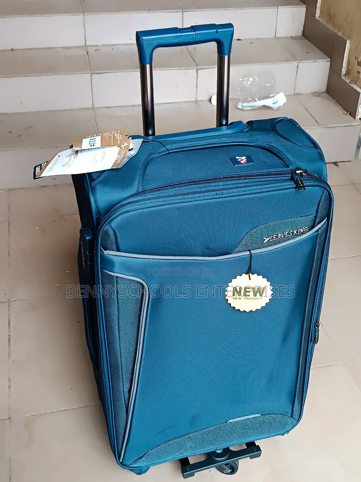 Medium Leaves King Travelling Luggage Box