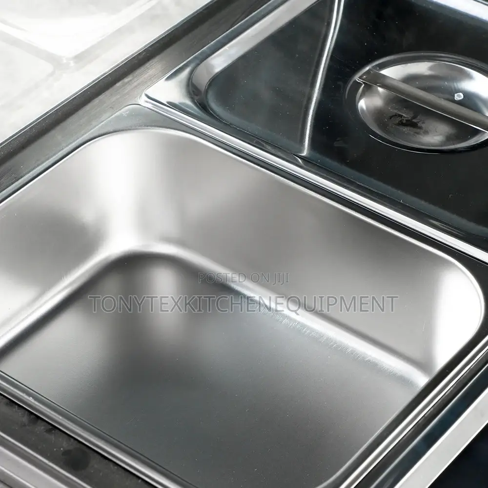 Curved Glass Food Warmer