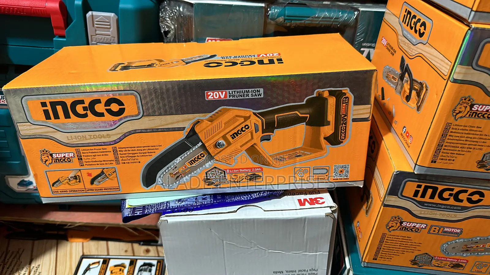 Ingco 6" Lithium-lon Mini Cordless Chain Saw