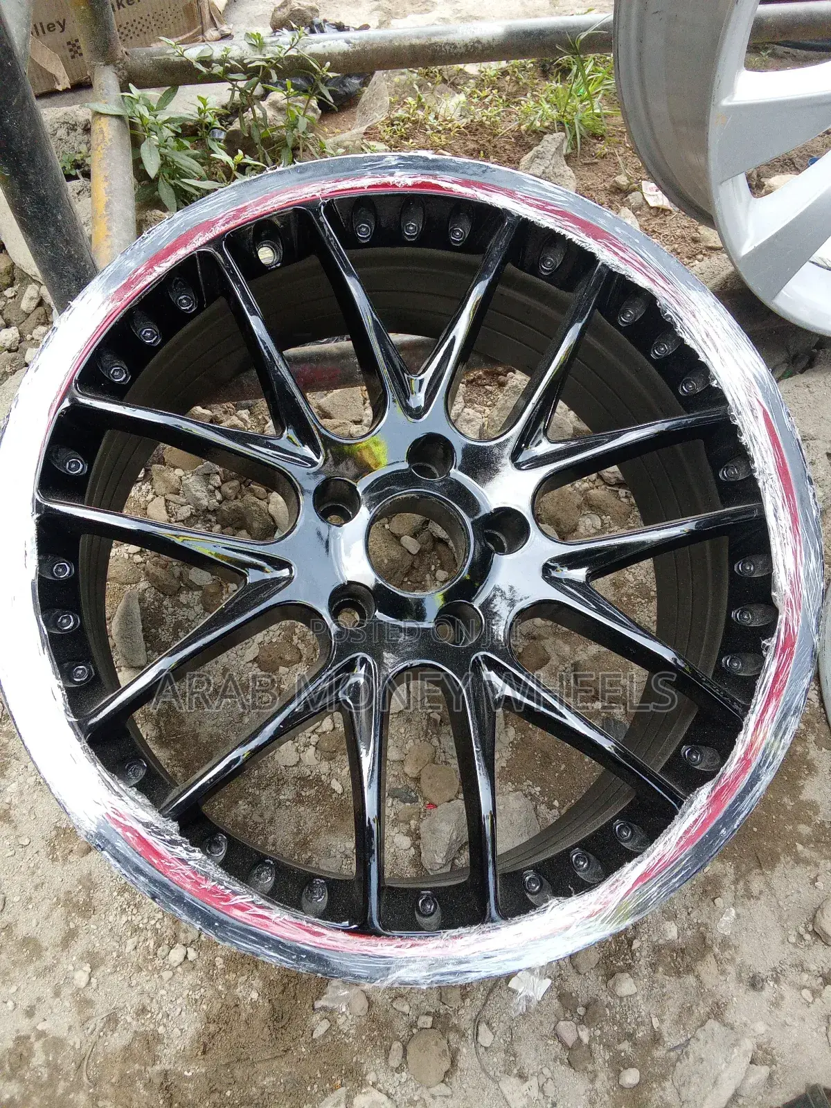 Pure Black 18 Wheels