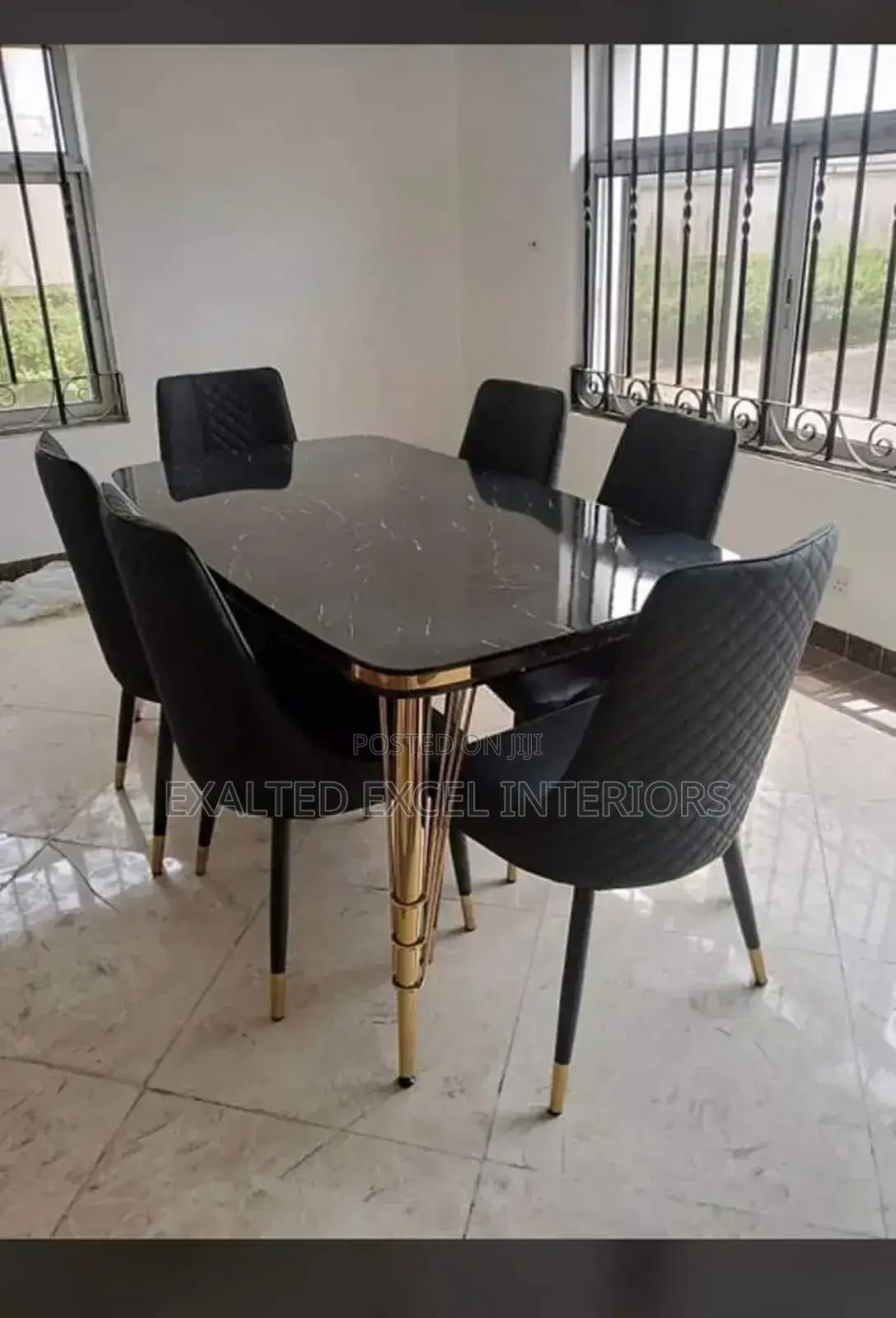 Top Quality Dining Set