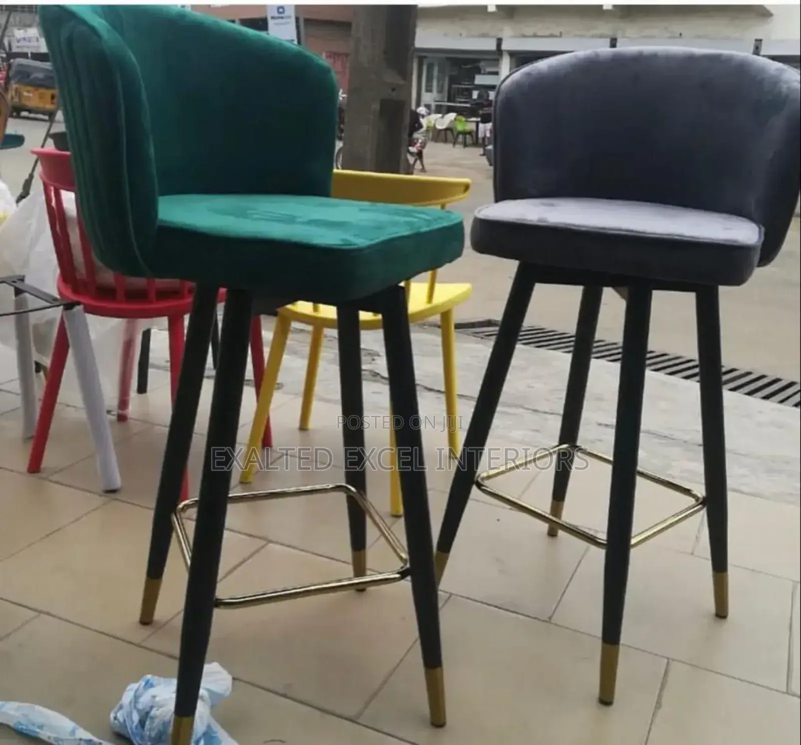 Top Notch Luxury Bar Stool