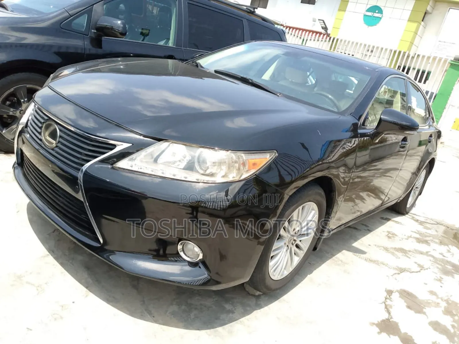 Lexus ES 350 FWD 2014 Black