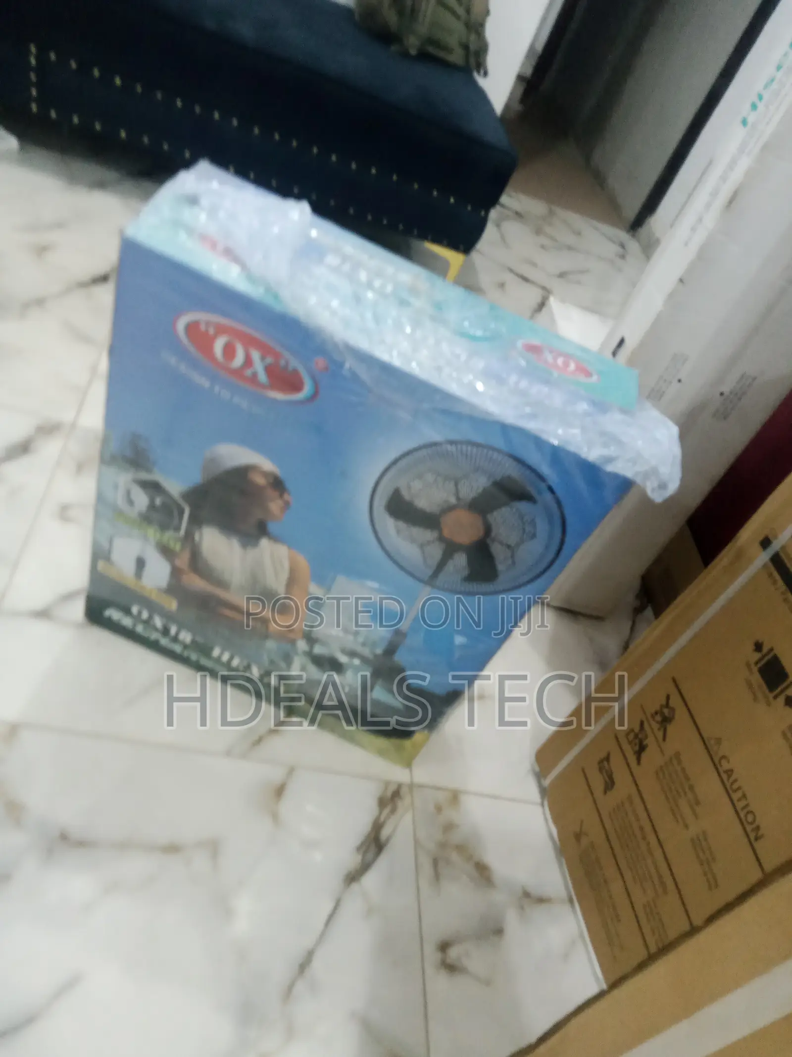 High- Energy Ox Rechargeable 18 Inch Fans