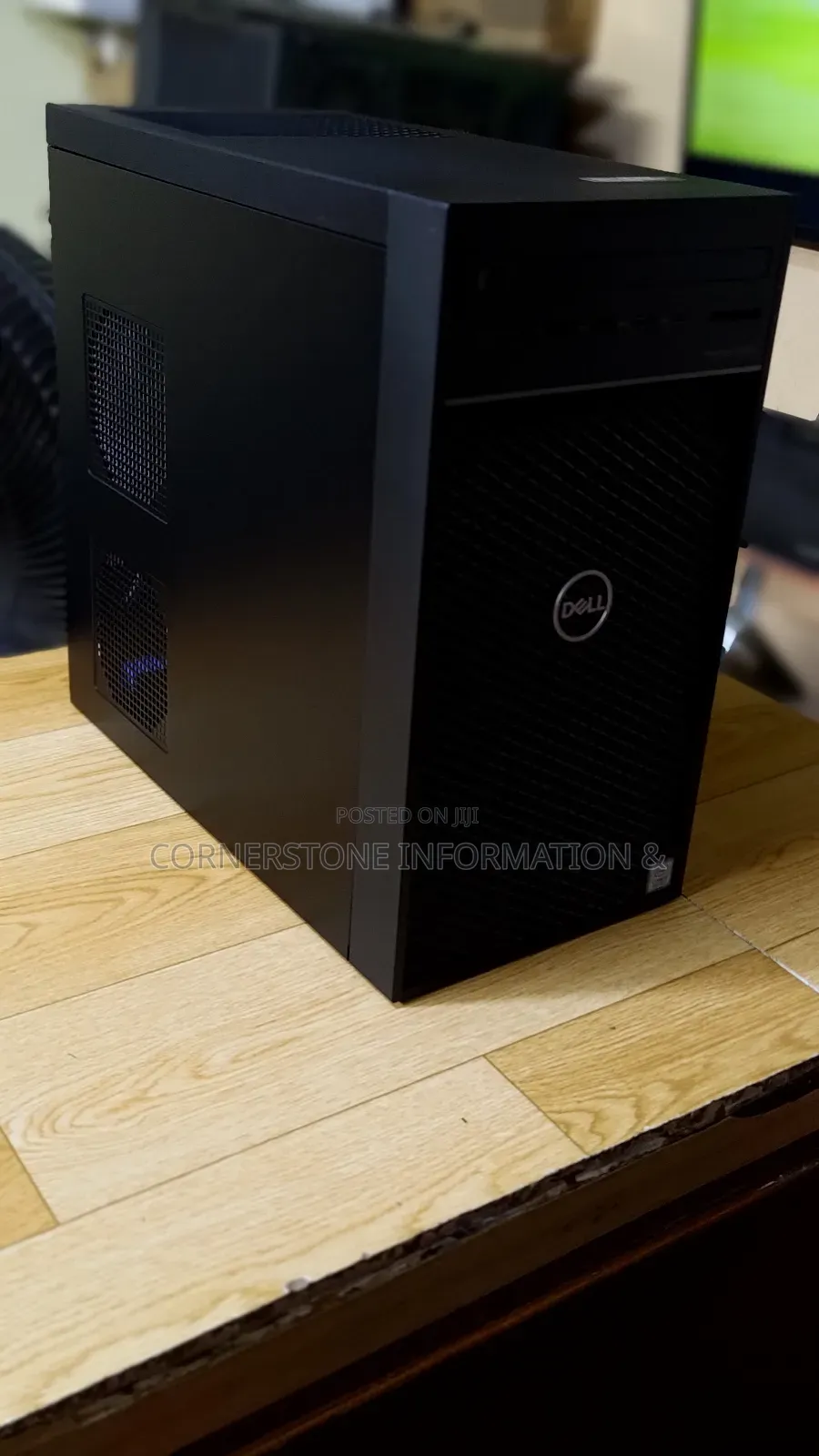 Desktop Computer Dell 32GB Intel Core I7 SSD 512GB