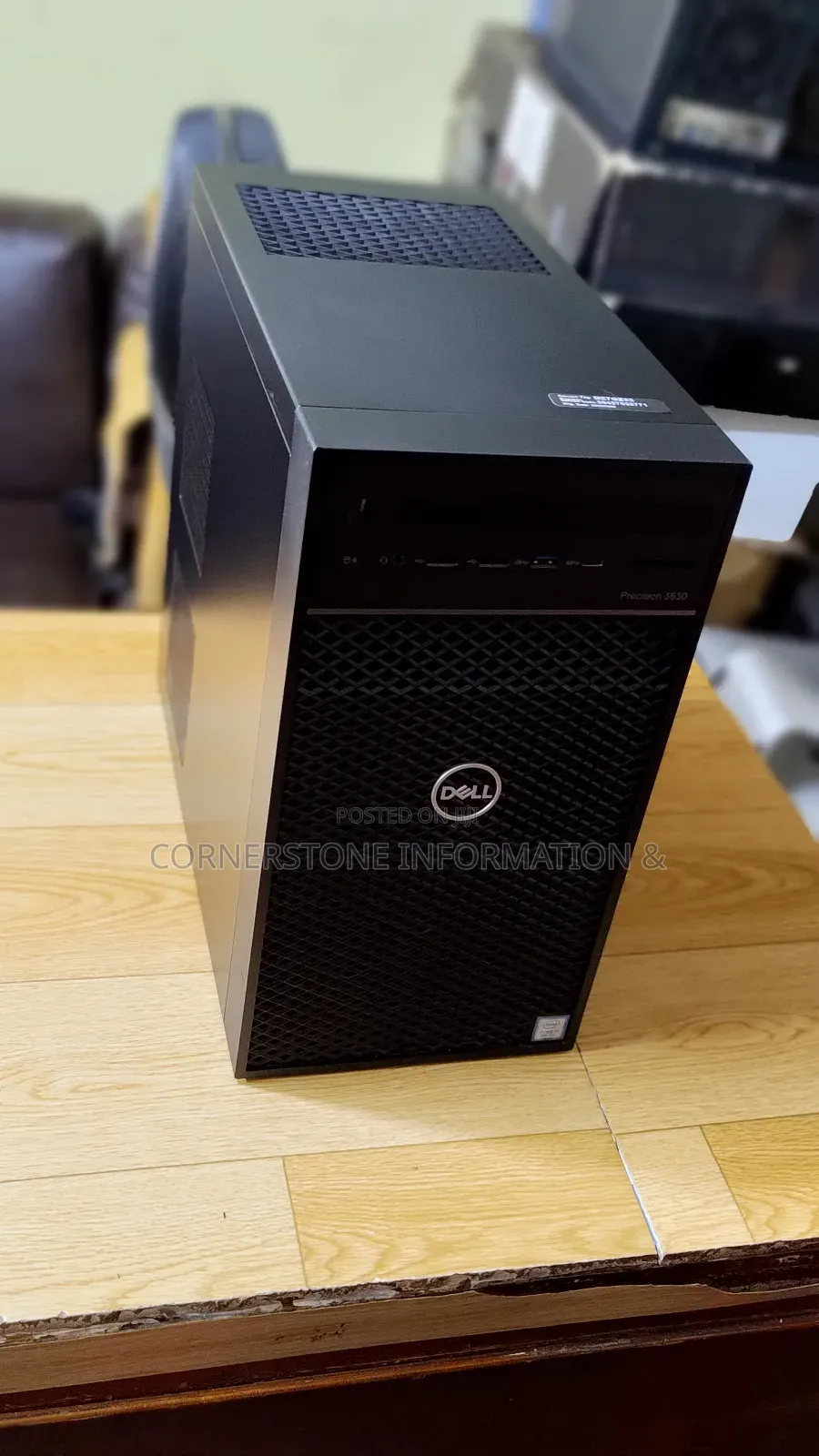 Desktop Computer Dell 32GB Intel Core I7 SSD 512GB