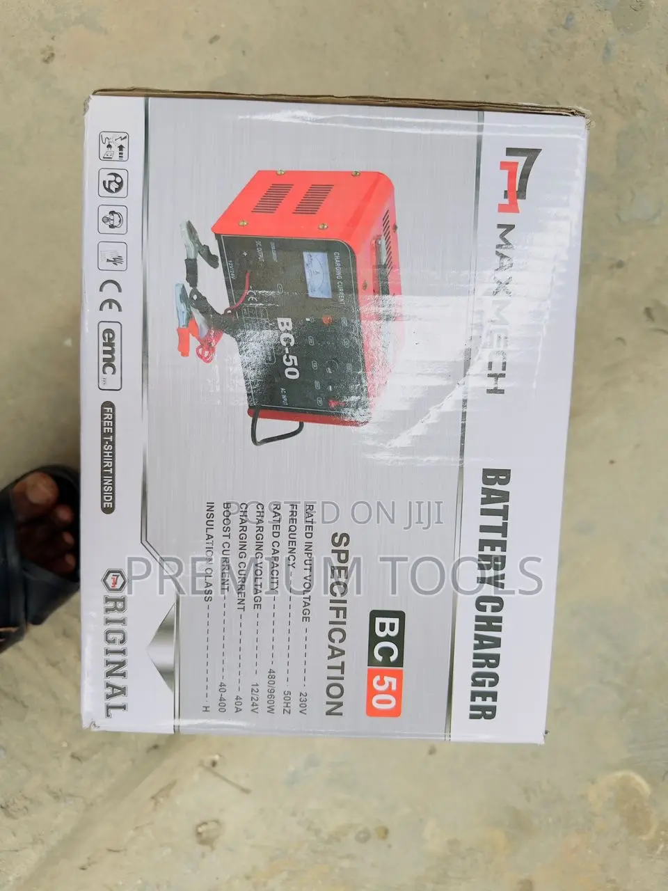 Maxmech Battery Charger 230v