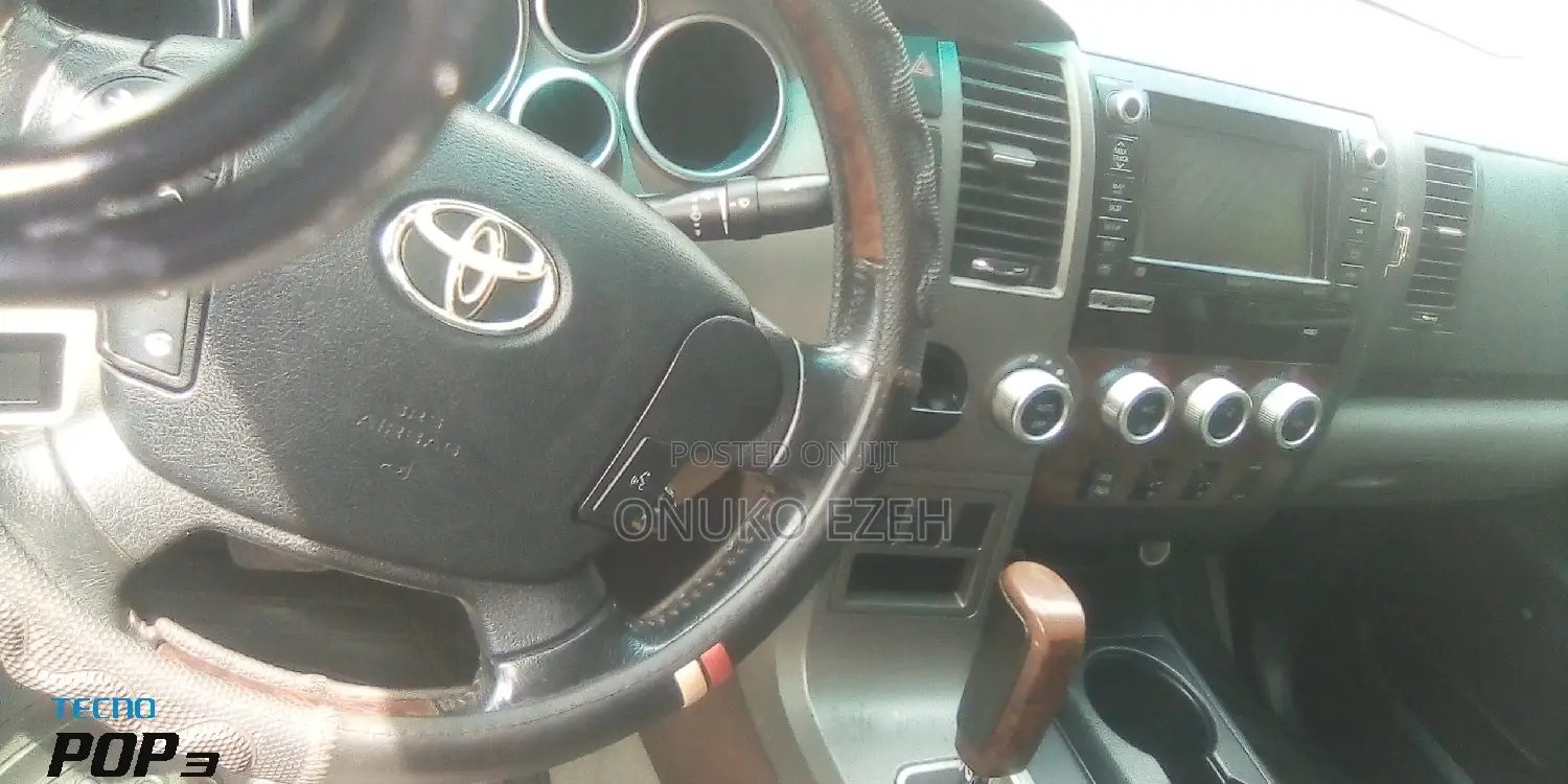 Toyota Tundra Double Cab 4x4 Limited 2010 Black