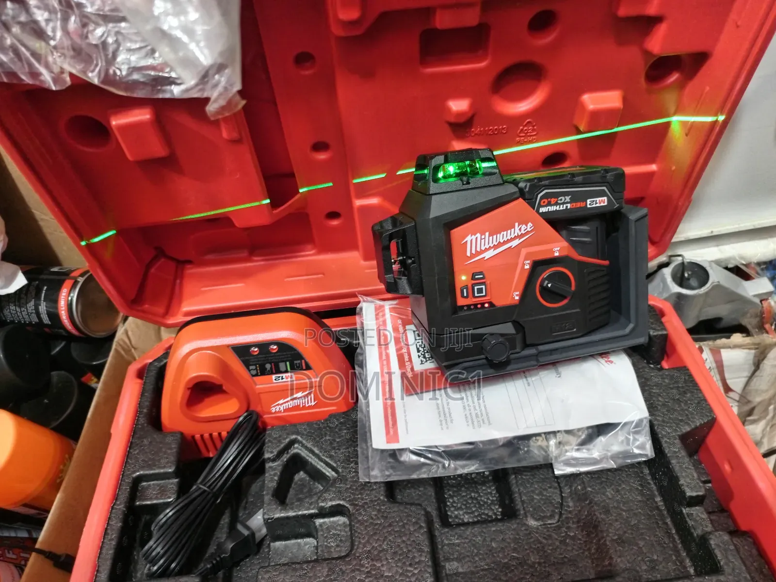 Milwaukee-12 Green Laser Kit-360-3 Plane