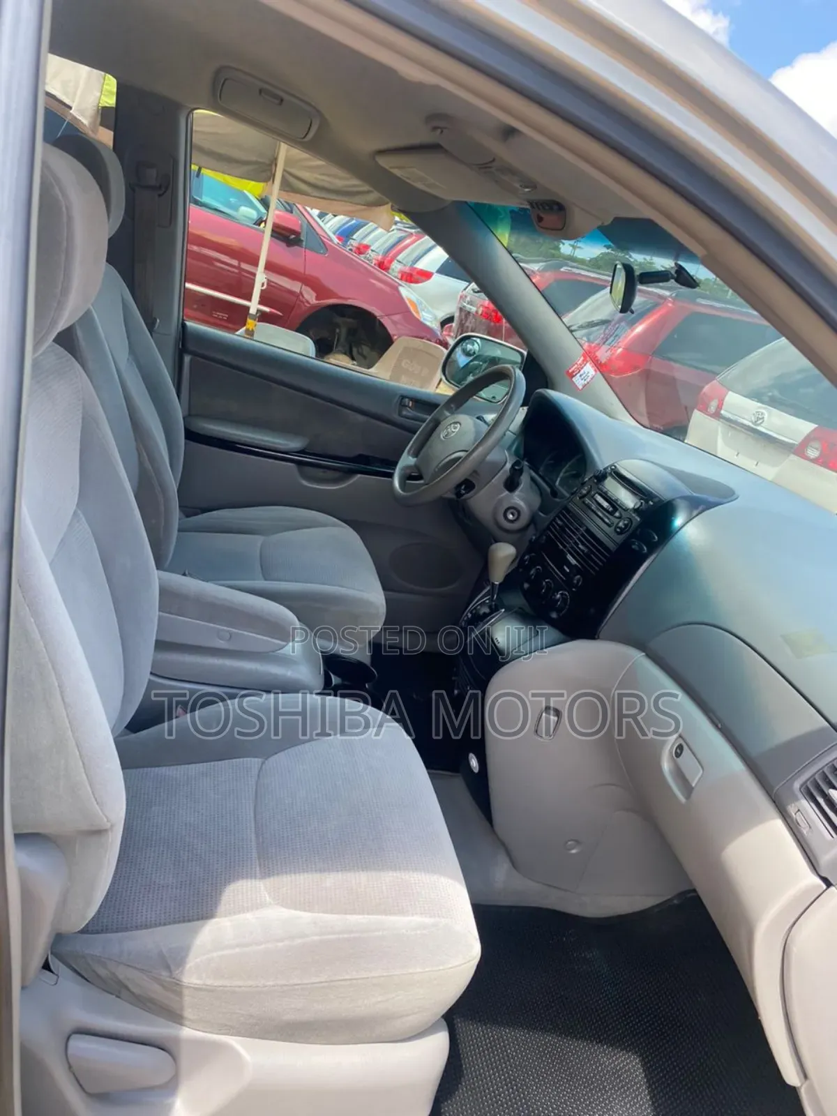 Toyota Sienna LE AWD 2005 Silver