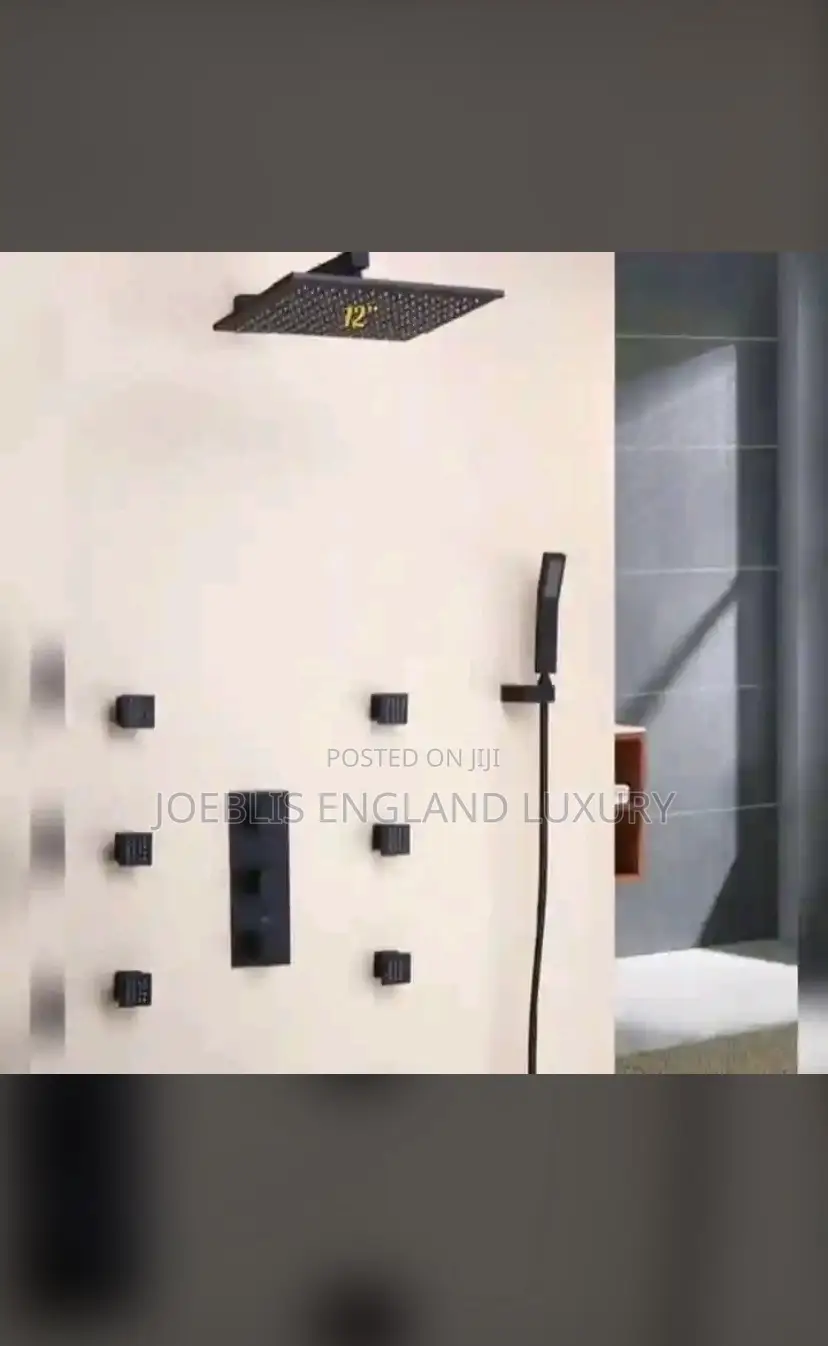 Big Conduit Shower With 6 Nozzles Black