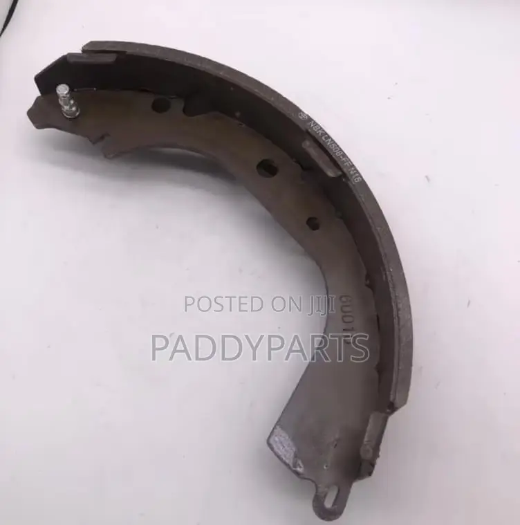 Land Cruiser Rear Brake Shoe Kit/Lining