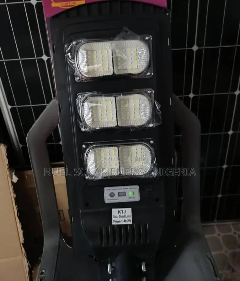 Original 300watts Solar Street Light 3 Eye's