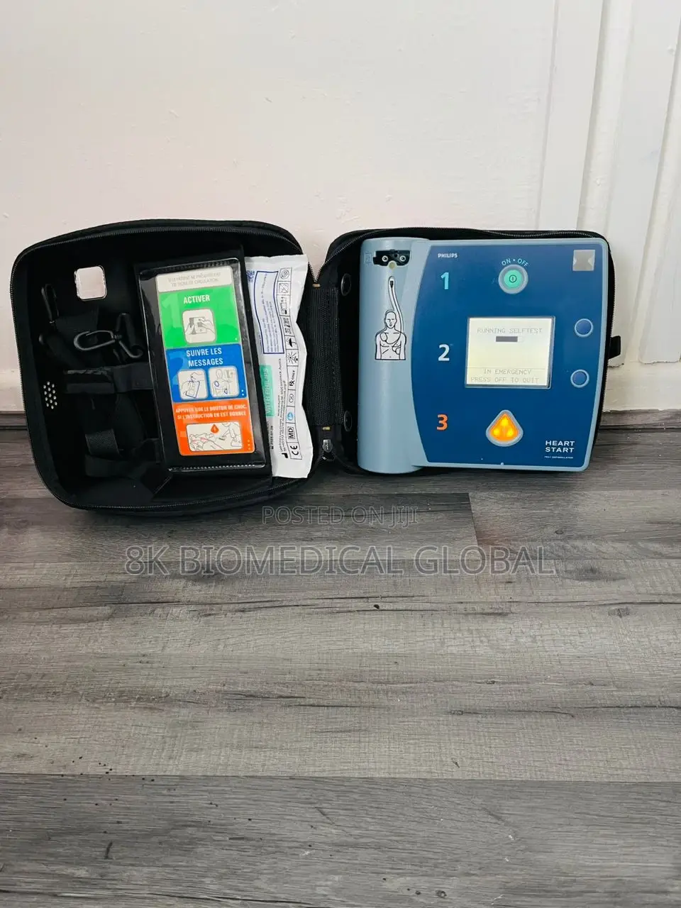 UK Used Philips Heartstart FR2 + AED Defibrillator - M3860A