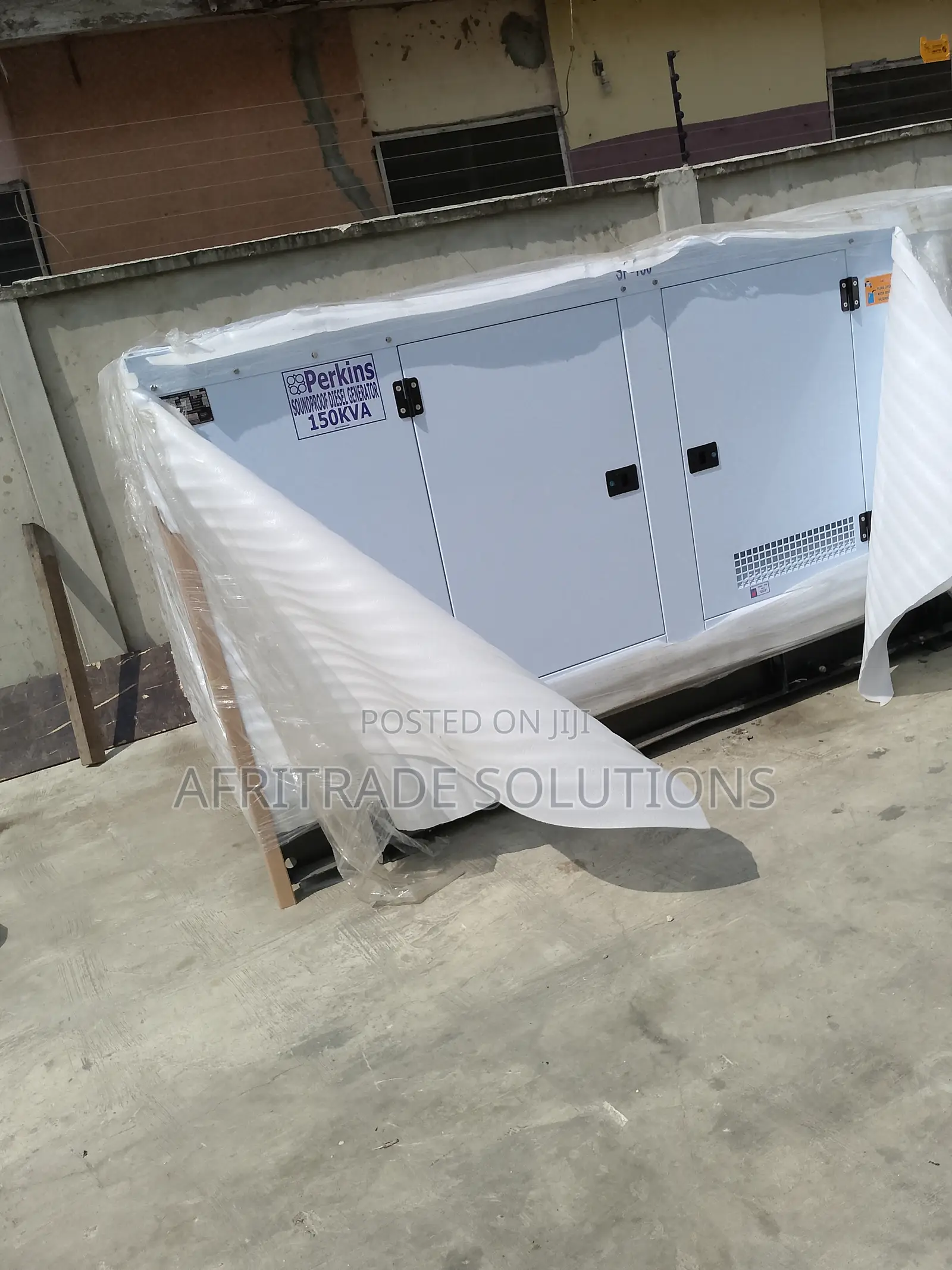 150kva Perkins Soundproof Industrial Generator