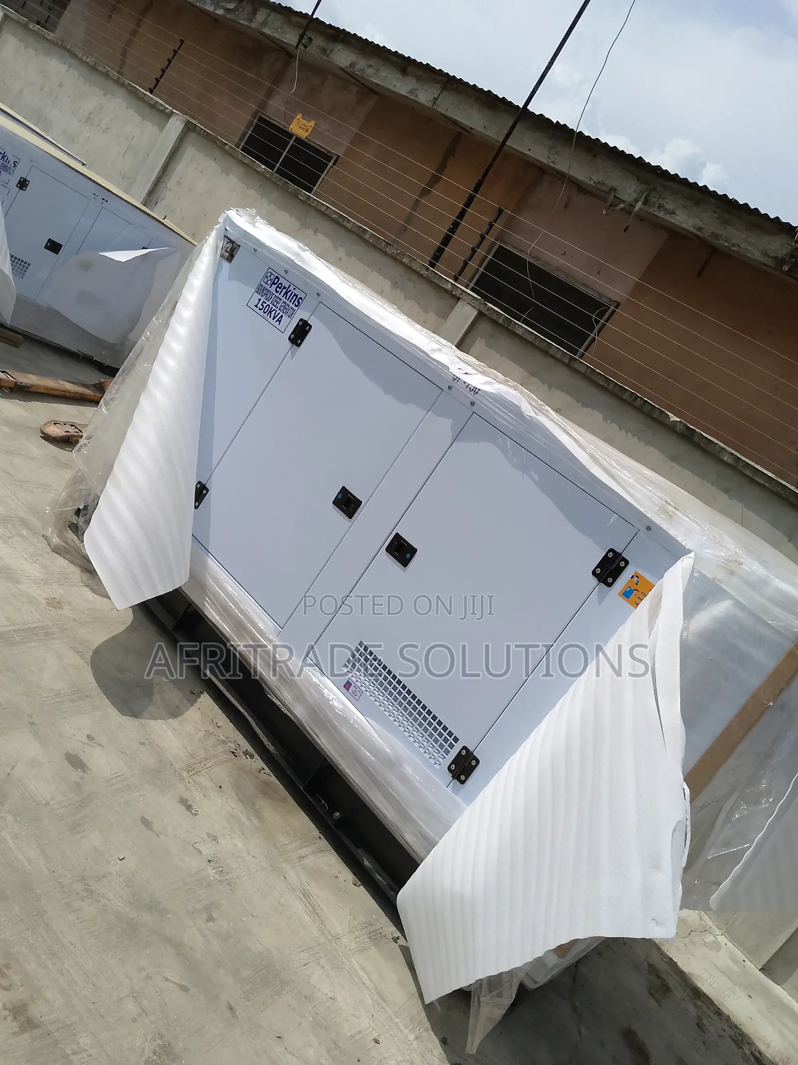 Powerful 150kva Perkins Soundproof Industrial Generator