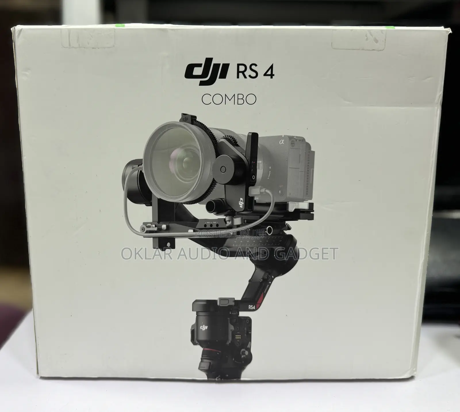 Dji Rs 4 Combo 3-Axis Gimbal Stabilizer for DSLR Cameras