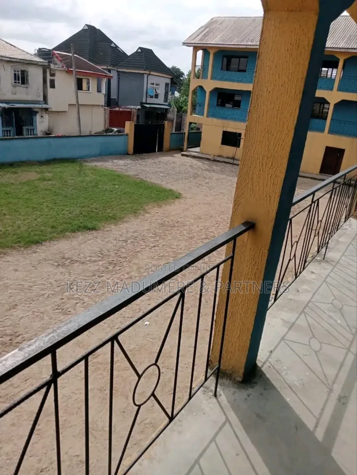 For Sale : A Functional 30 Classrooms SIZEABLE School
