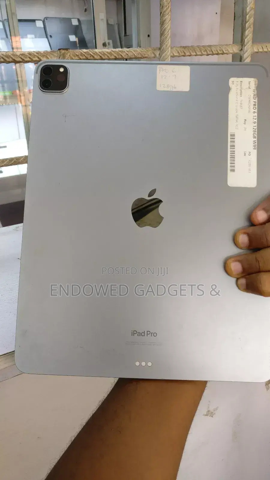 Apple iPad Pro 12.9 (2022) 256 GB Silver