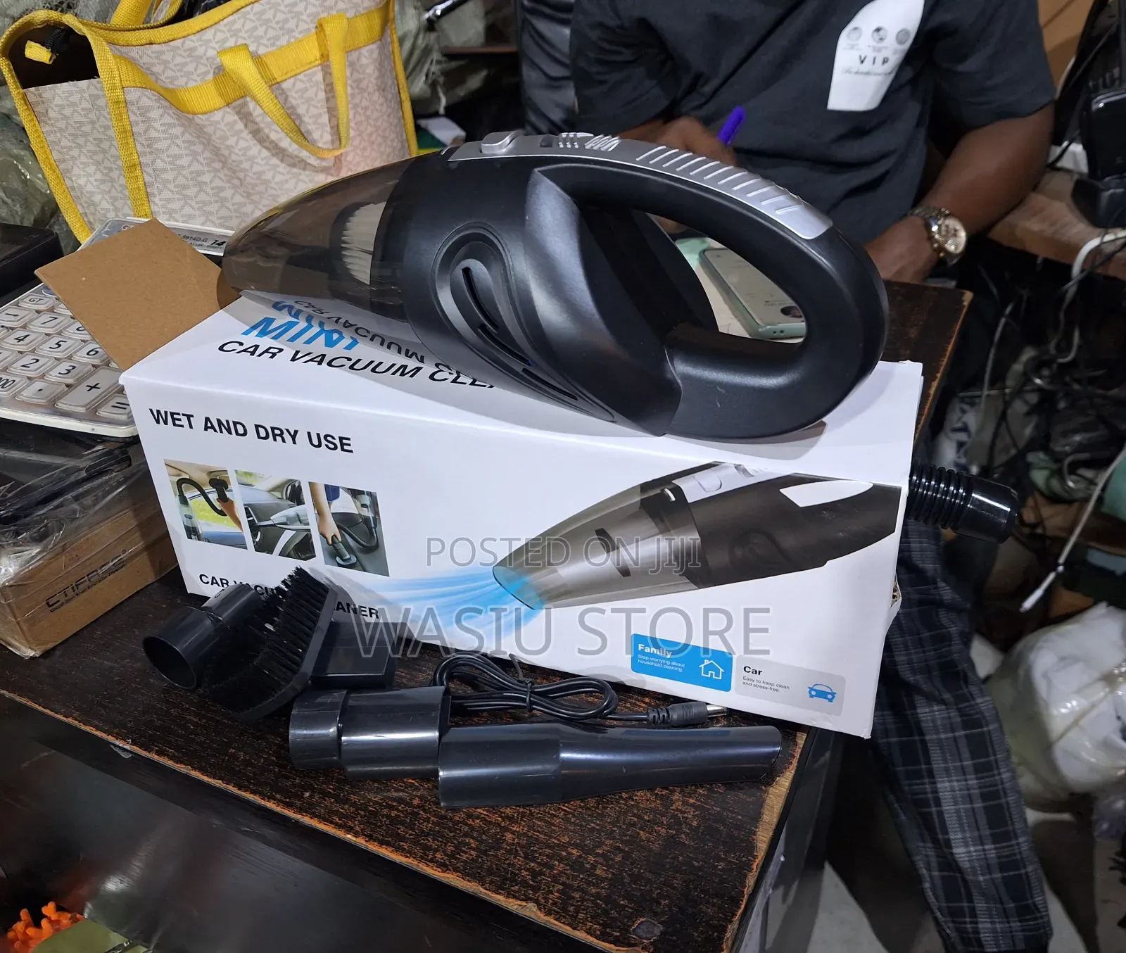 Handheld Cordless Wet Dry Car/Home Vacuum Cleaner