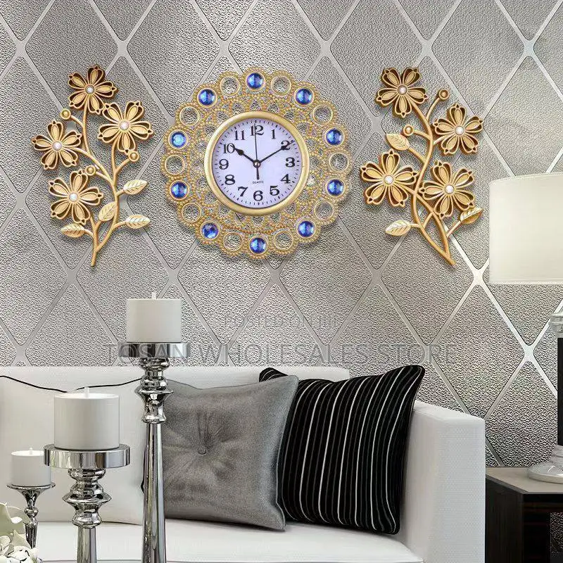 Clock Decor 3-piece Set