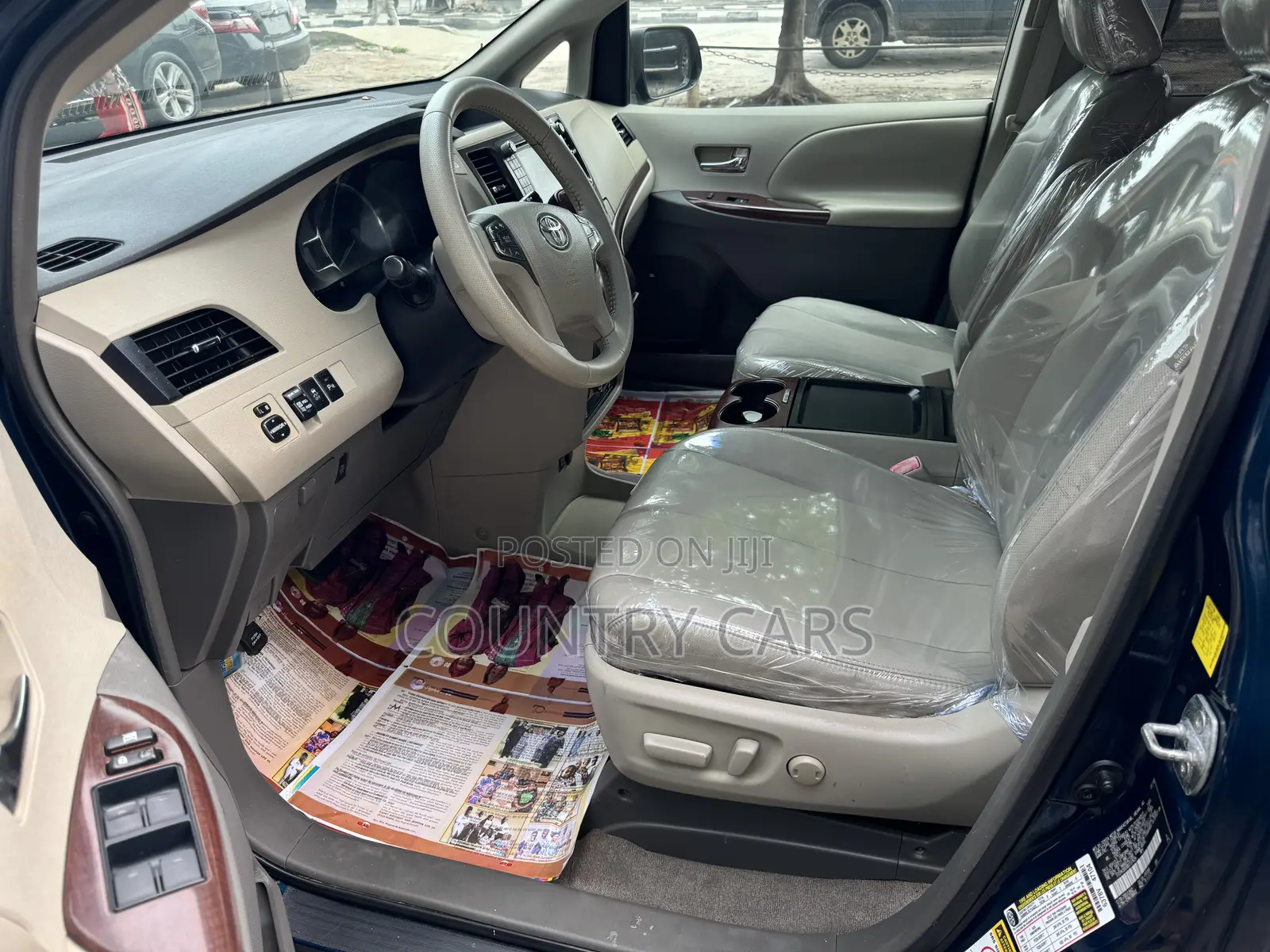 Toyota Sienna XLE AWD 7-Passenger 2013 Green