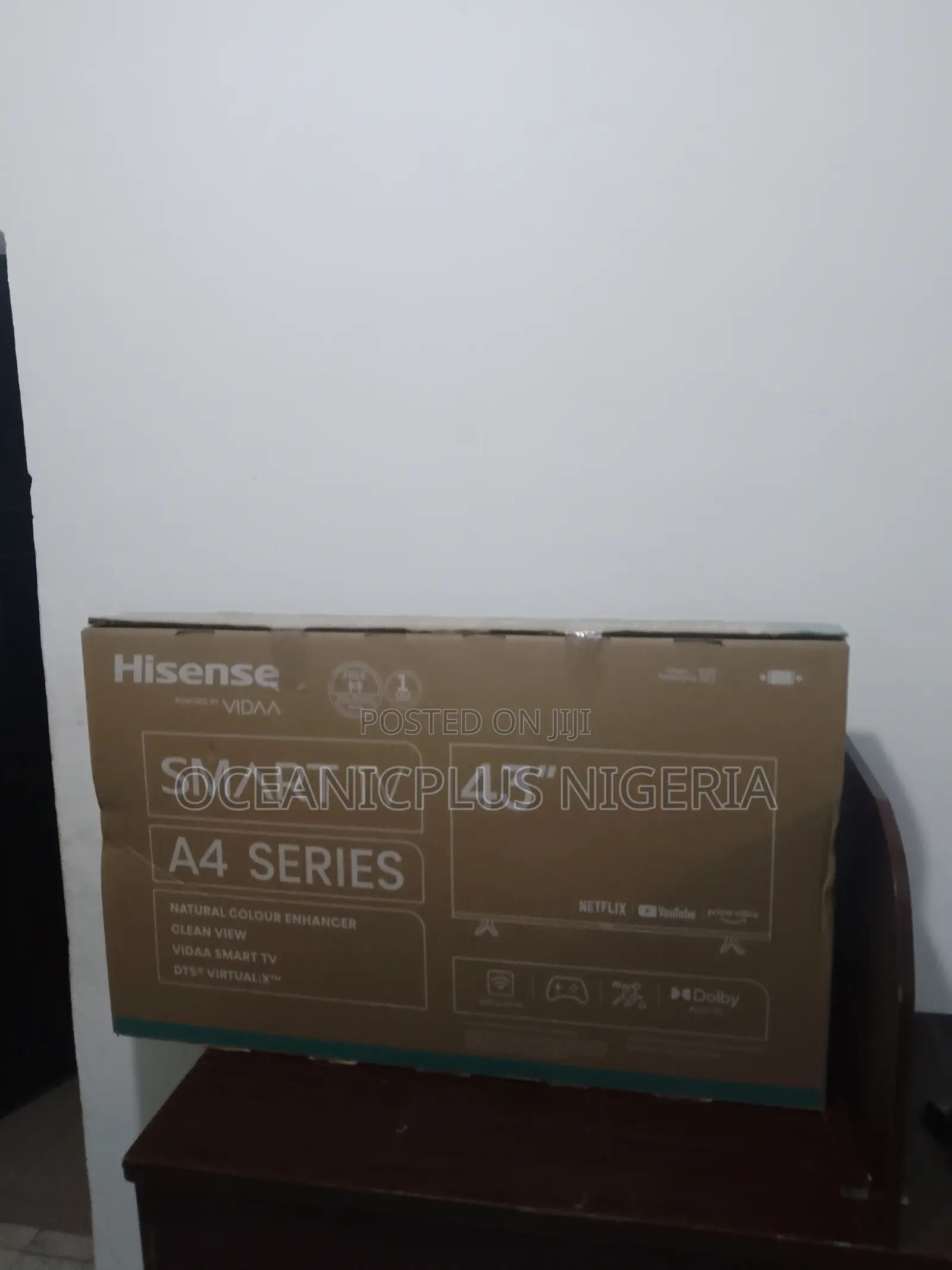 Standard 43 Inches Hisense - Smart TV