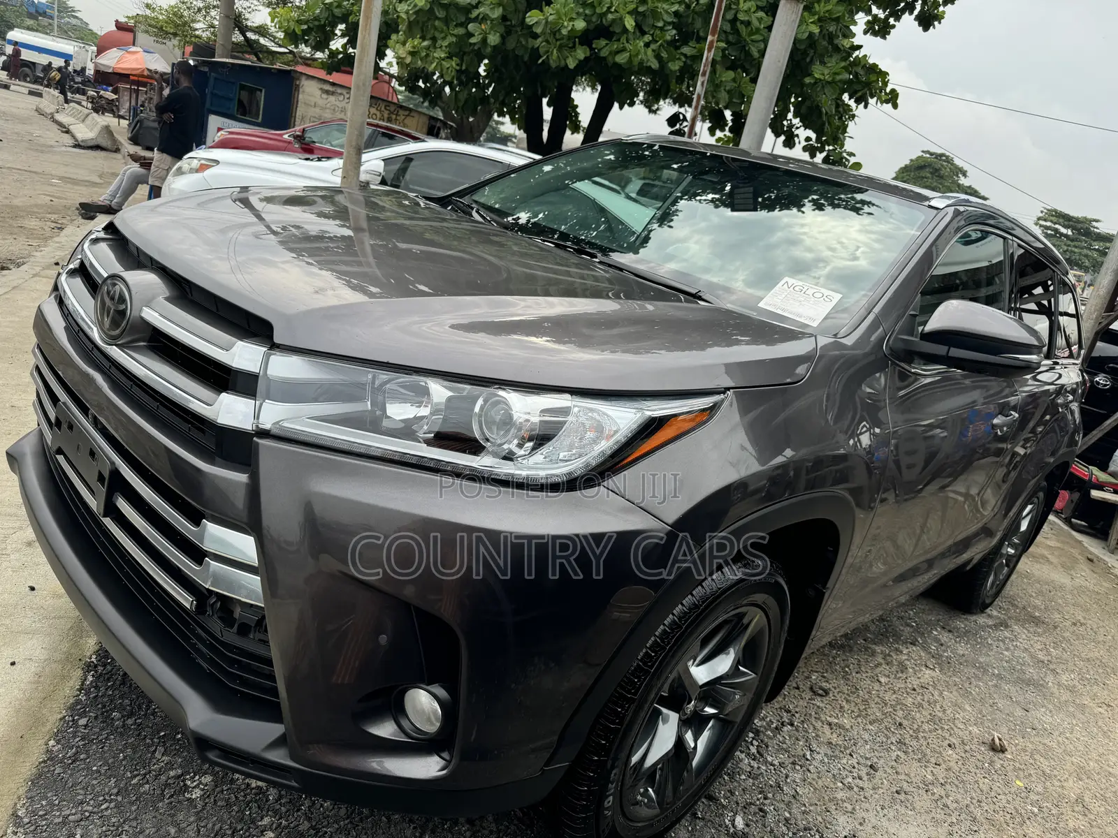 Toyota Highlander Limited Platinum 4x4 V6 (3.5L 6cyl 8A) 2018 Beige