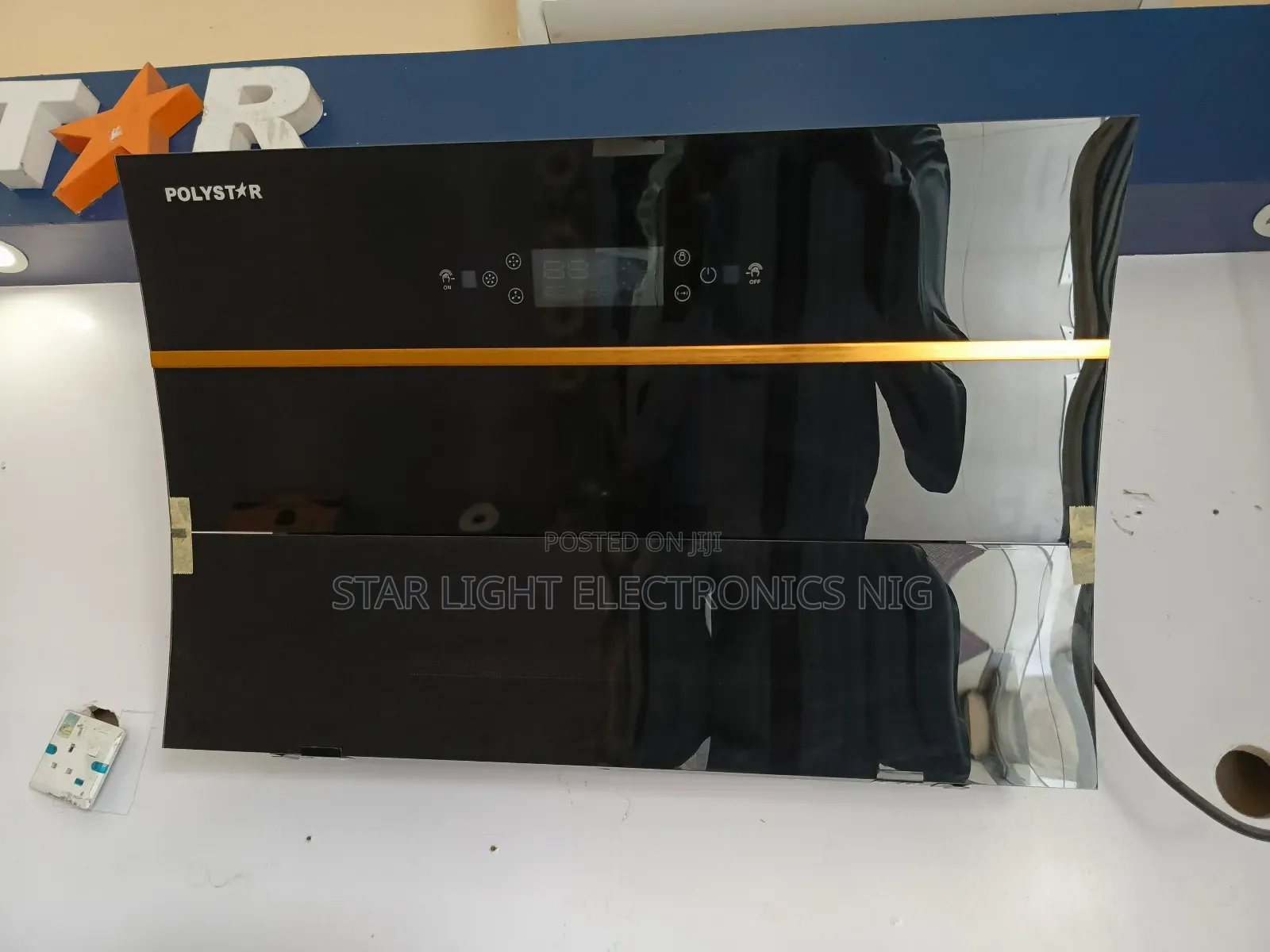90cm Range Hood With Gold Stripes