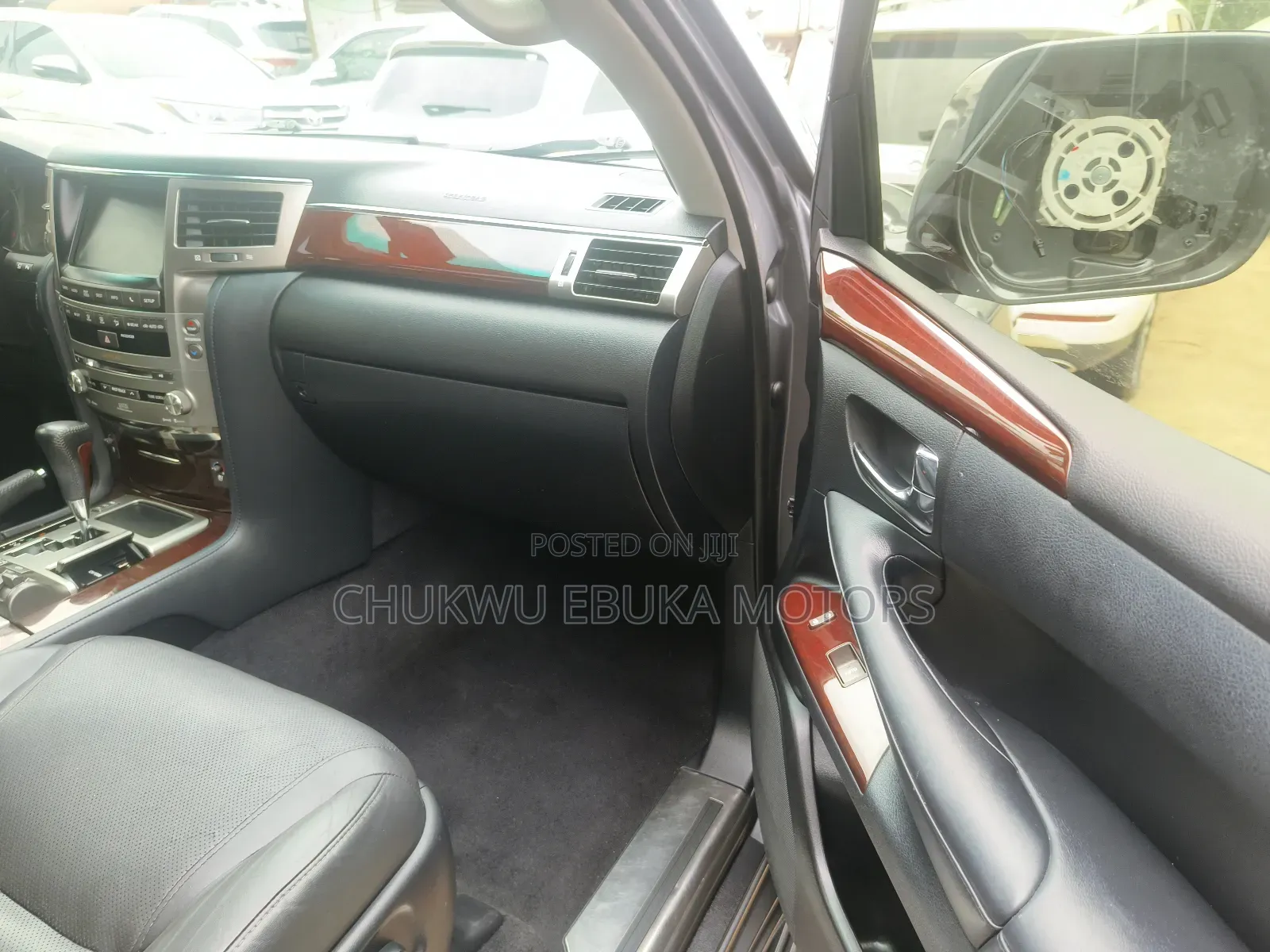 Lexus LX 570 AWD 2015 Gray