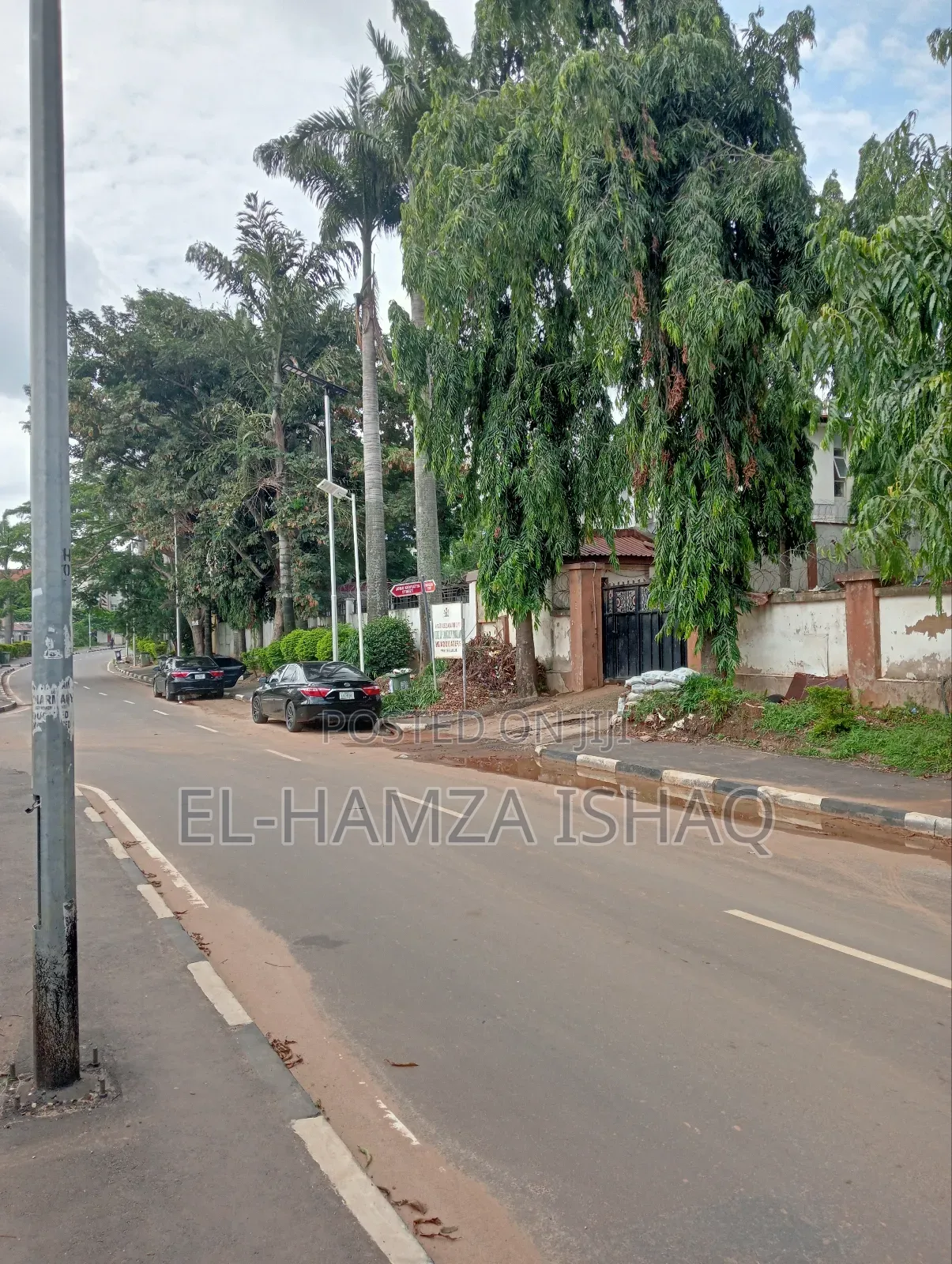 20bdrm Duplex in Asokoro for sale