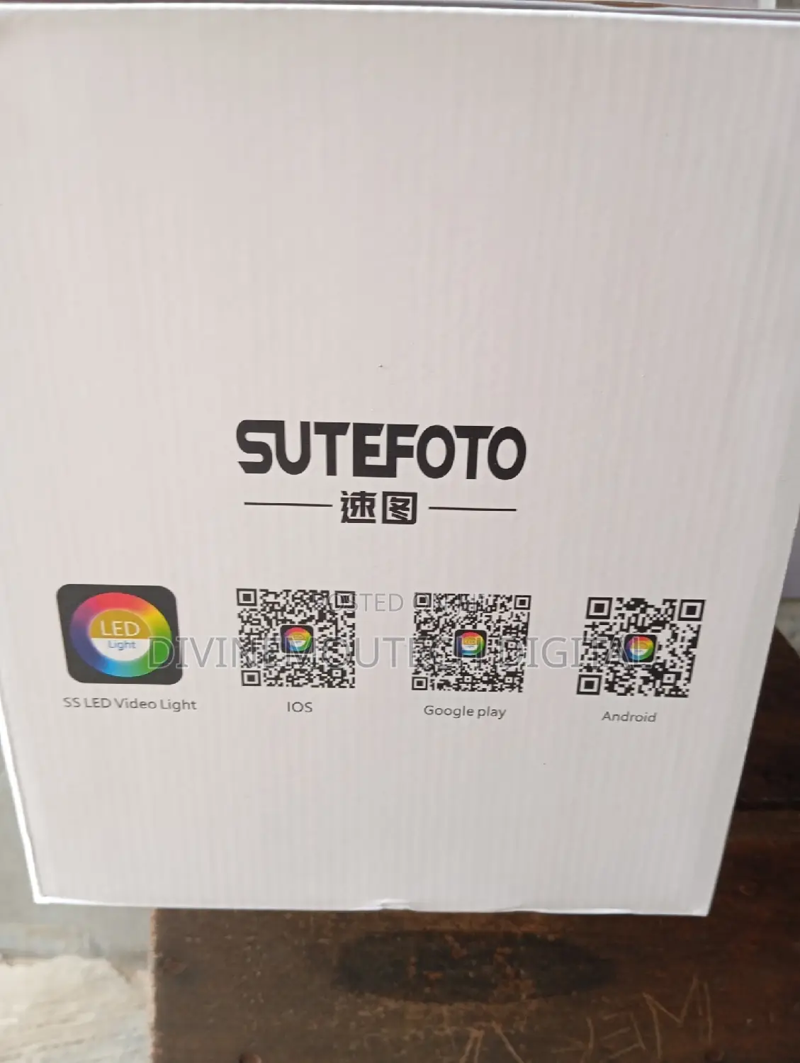 Sute Foto Rgb100 Studio Light Both Indoor and Outdoor