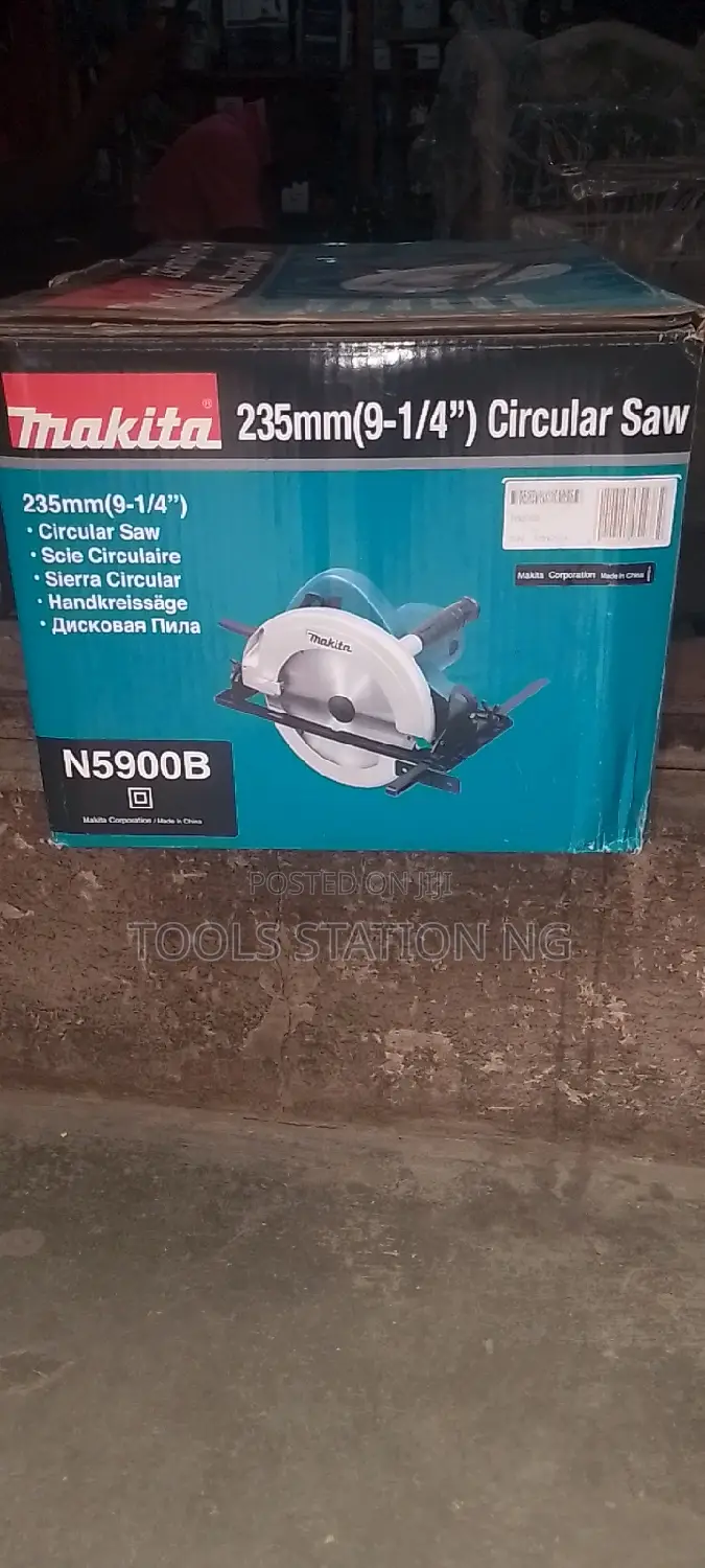 Makita Circular Saw 91⁄4"(235mm)