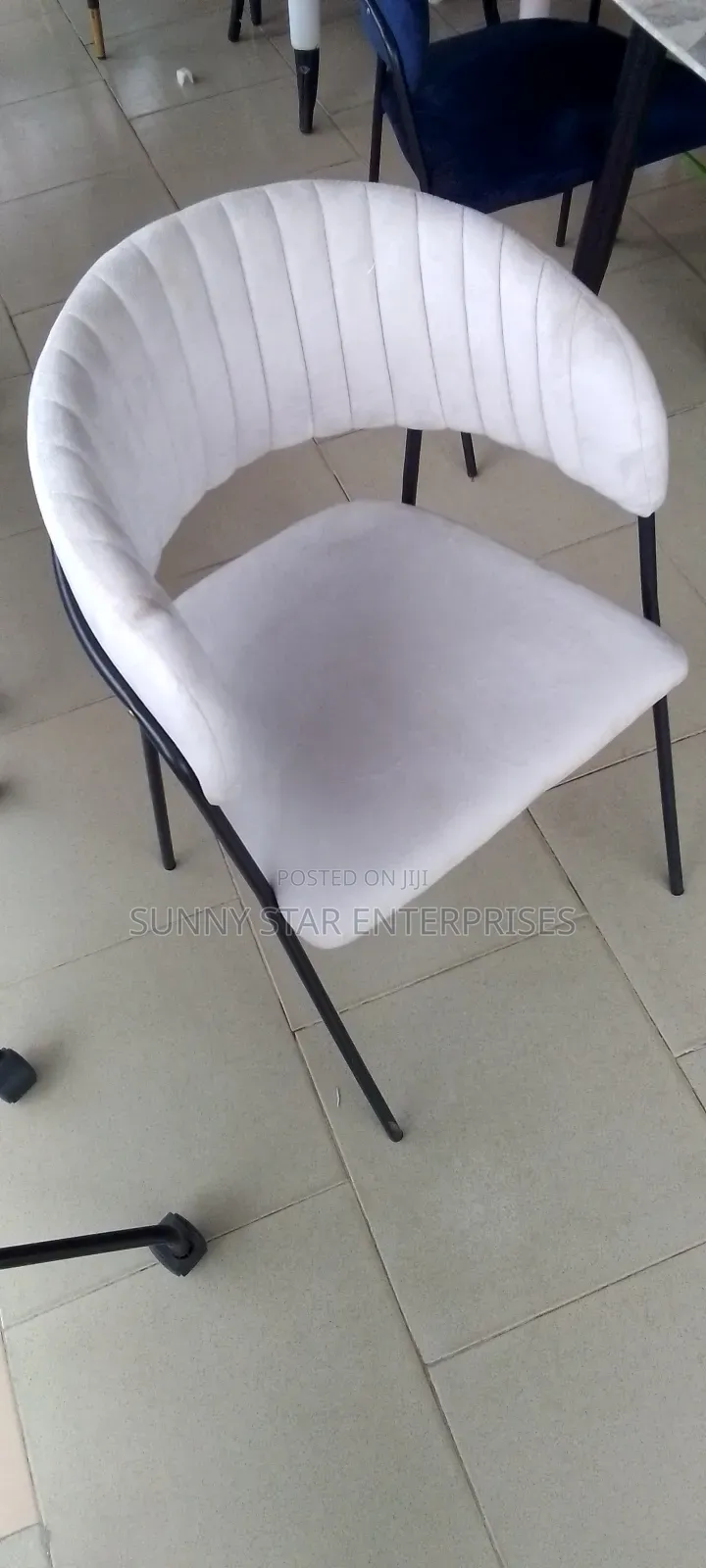 High Quality Executive Chair for Restaurants, and Home Use