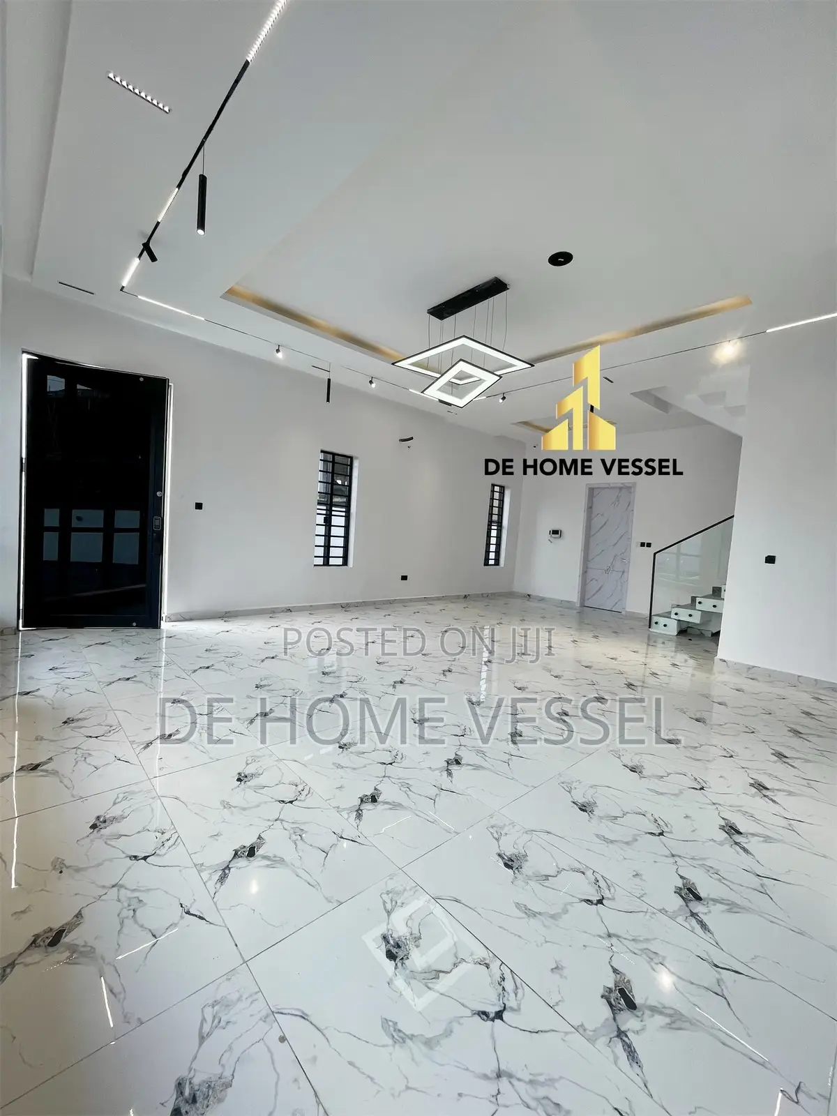 5bdrm Duplex in Lekki for sale