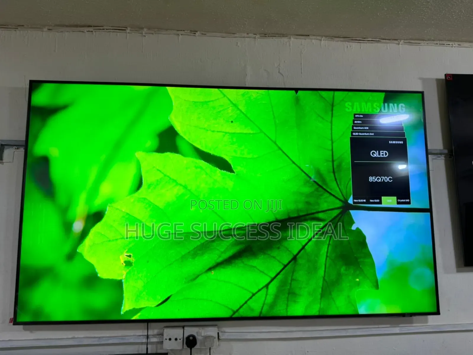Samsung 85 Inch QLED Q70C Series Smart Quantum HDR TV 2023