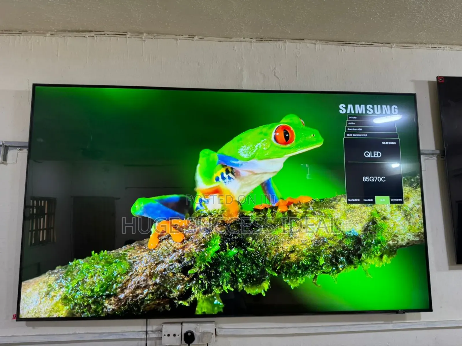 Samsung 85 Inch QLED Q70C Series Smart Quantum HDR TV 2023