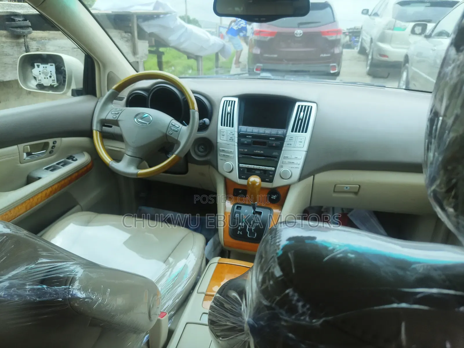Lexus RX 330 2005 Gold