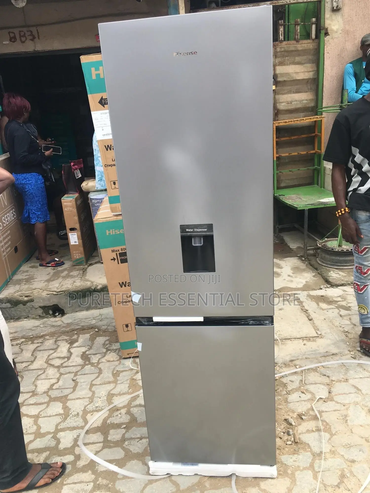 Hisense 264l Double Door Refrigerator With Dispenser 35dcb