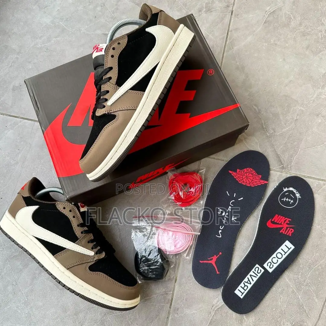 Original Travis Scott X Air Jordan 1 Low Retro Og Sneakers