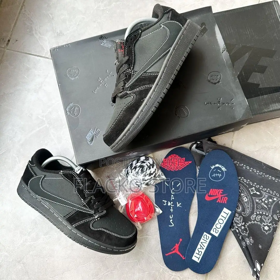 Original Travis Scott X Air Jordan 1 Low Retro Og Sneakers