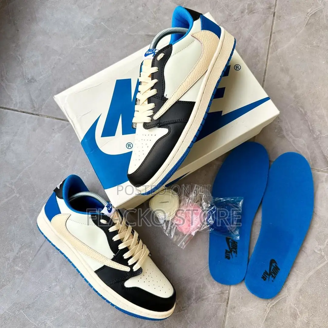 Original Travis Scott X Air Jordan 1 Low Retro Og Sneakers