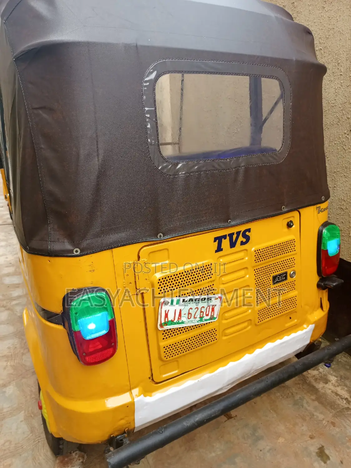 TVS King Deluxe Plus iTouch Start 2023 Yellow