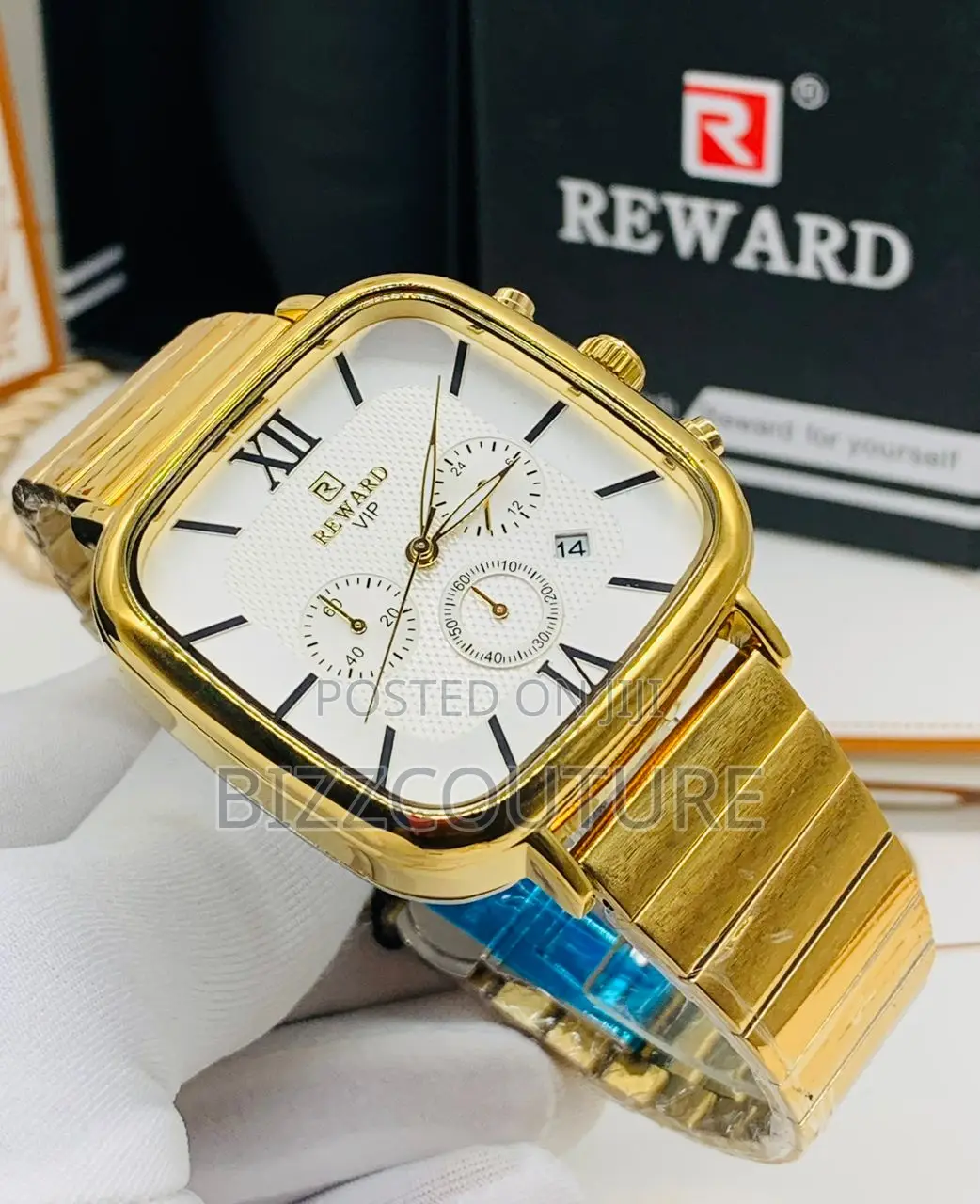 Original Rewardvip Chronograph Gold Chain Watch