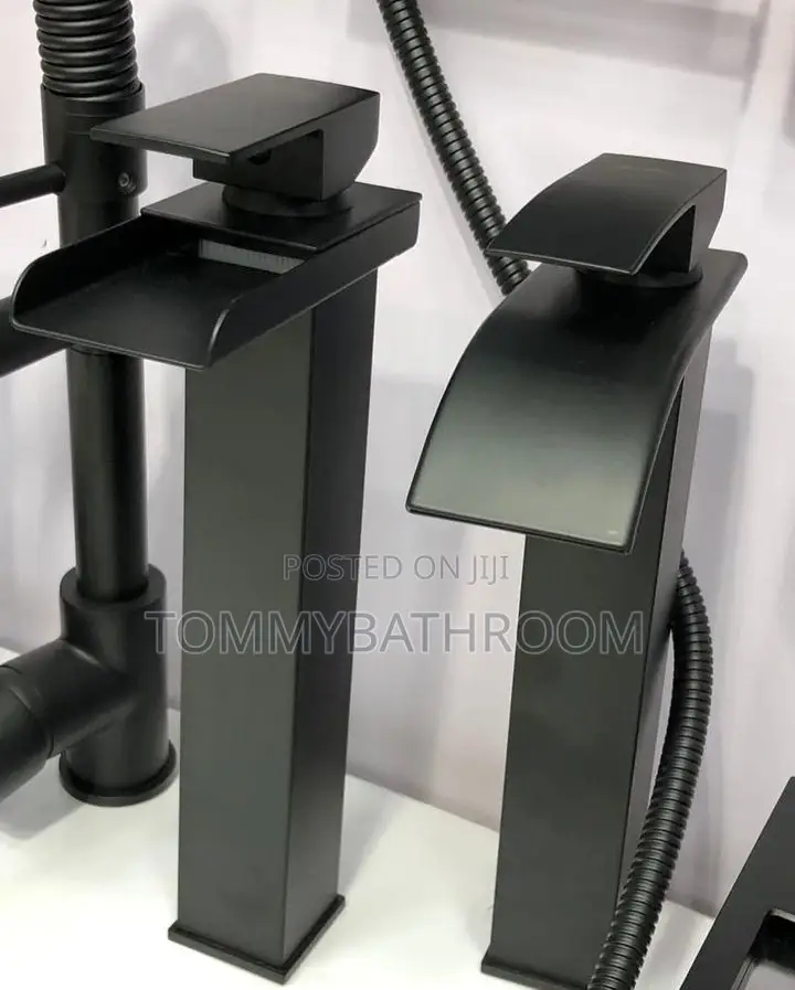 Black Sliver Waterfall Faucet