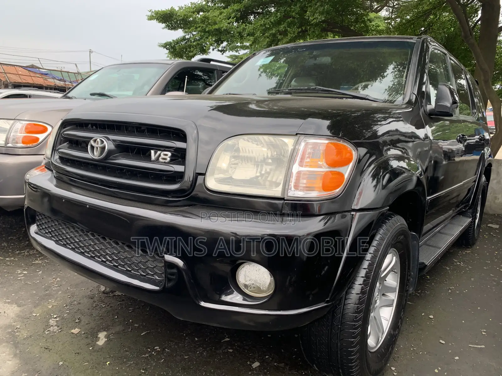 Toyota Sequoia 2004 Black