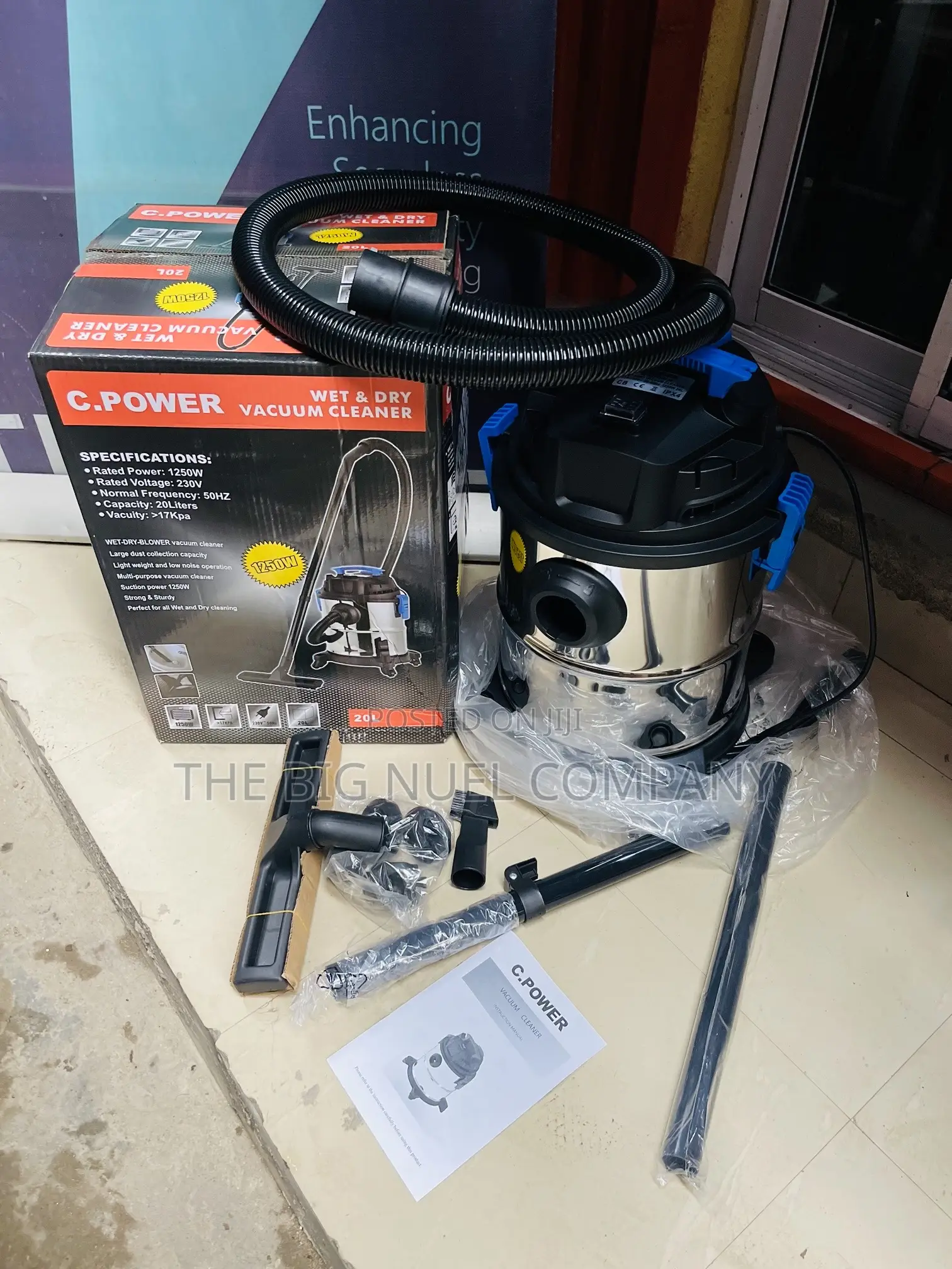 Wet and Dry Vacuum Cleaner 20L